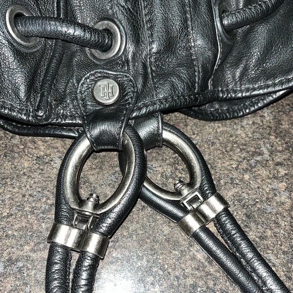 Lockheart Black Leather Purse Bag Satchel Rocker Metal Hardware Zippers Pockets - Picture 8 of 16